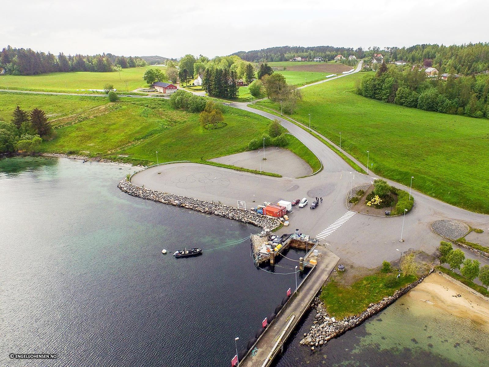 Bremsneskaia in Bremsnes, Norway